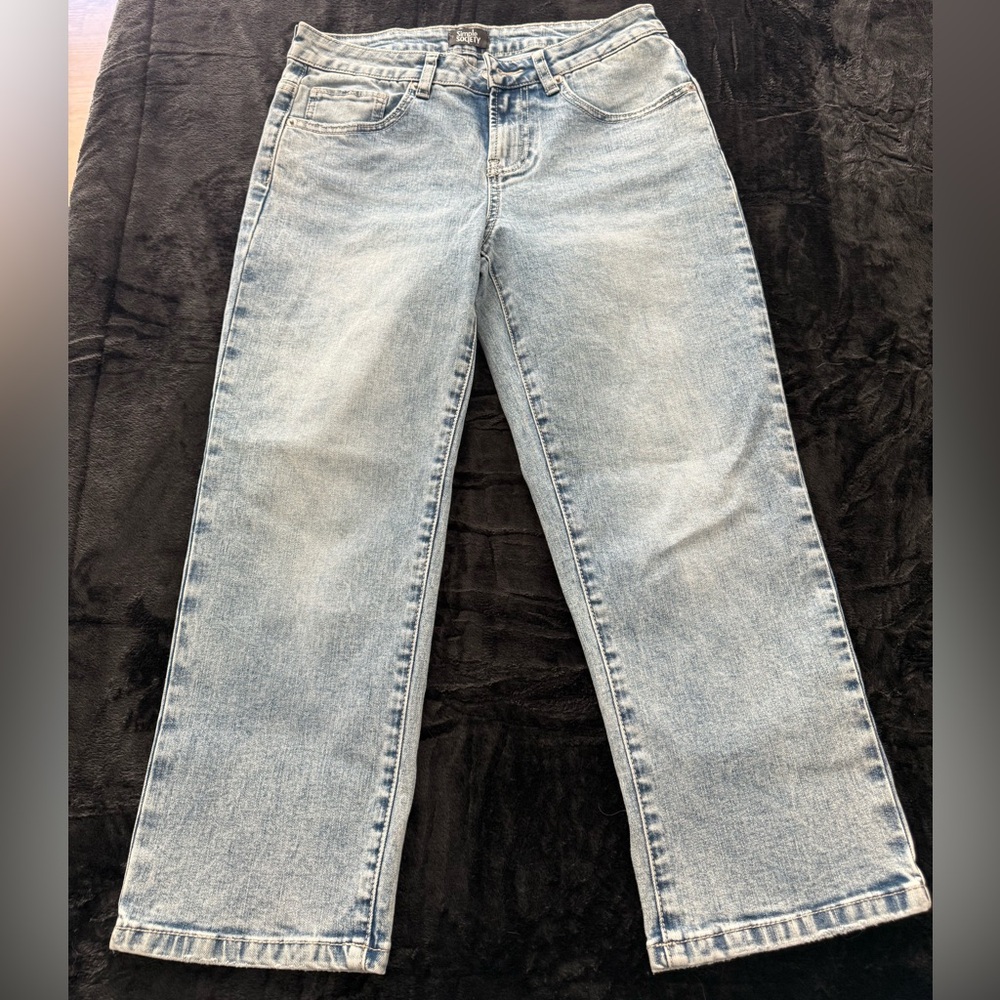 Simple Society Women's Light Blue Straight Leg Ankle Jeans